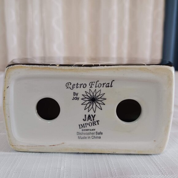 Jay Import Retro Floral Napkin Holder Black/White ~5" High - Picture 8 of 8